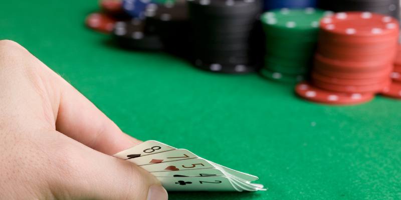hoc-hoi-bi-kip-tu-cao-thu-de-toi-uu-chien-luoc-choi-poker
